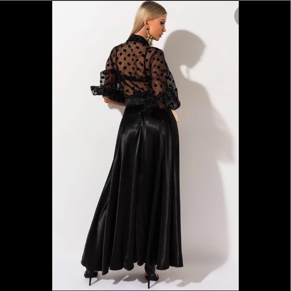 Akira Black Satin High Slit Skirt 🖤 - Picture 3 of 8